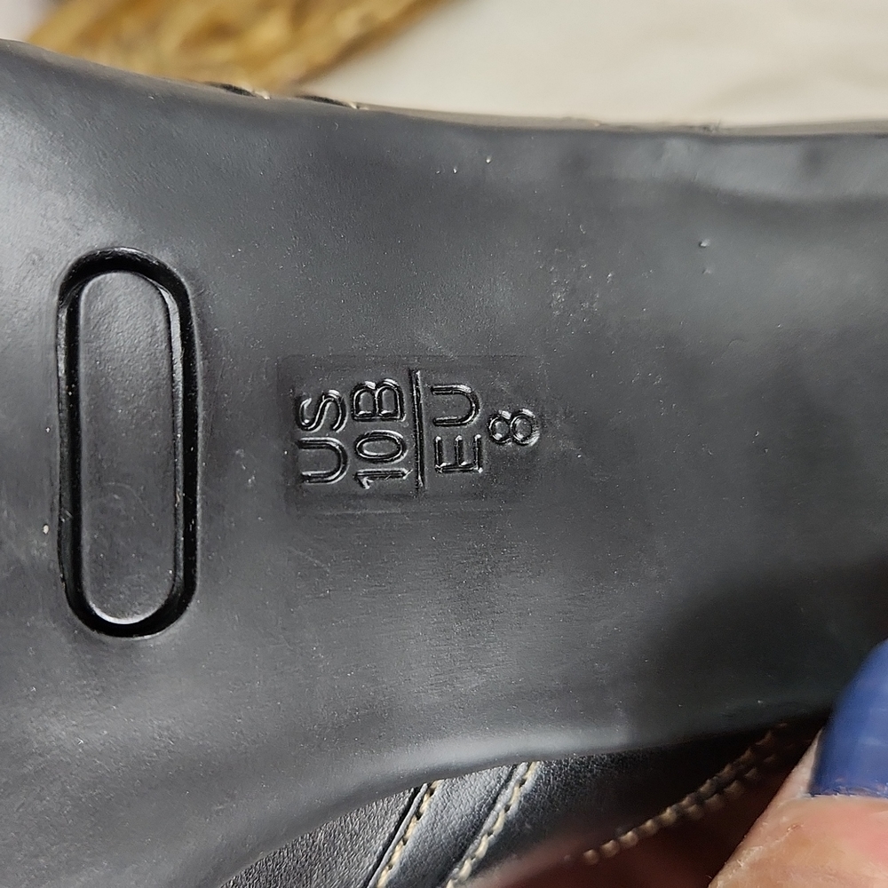 Merona, Women's Black Stick in heels with white top stitch and silver ha… - Picture 10 of 11